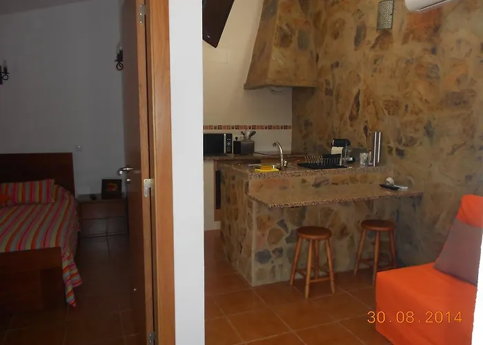 Monte - Local 펜션 *